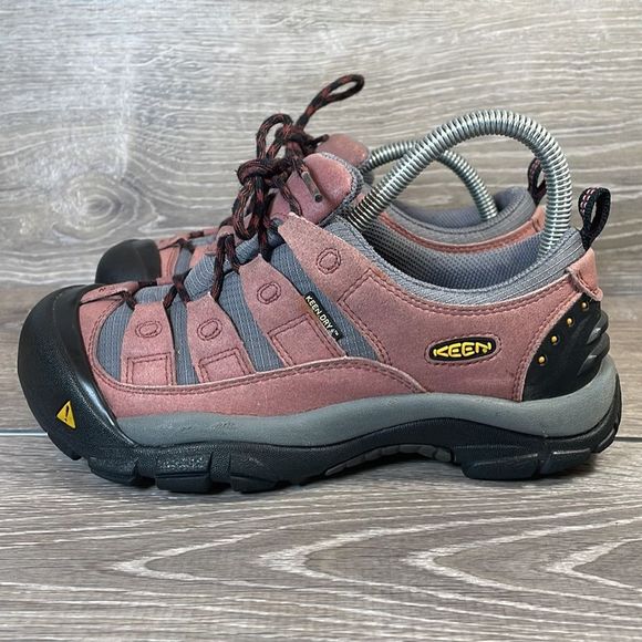 Keen Dry Low Top Lace Up Red Women’s Sz 6.5 200 gram Warm Waterproof -25•F Boots - Picture 3 of 15